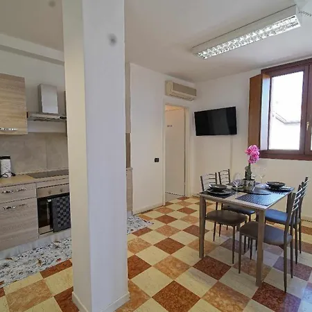Destiny 7 Fiera Apartmán